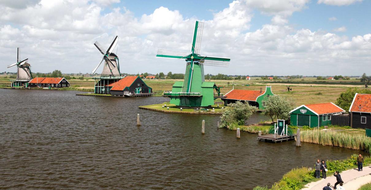 Windmills ở làng Zaanse Schans