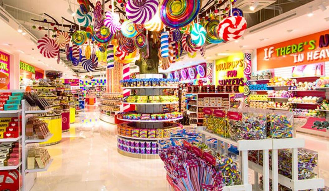 ban-biet-gi-ve-cua-hang-keo-candylicious-o-dubai-mall
