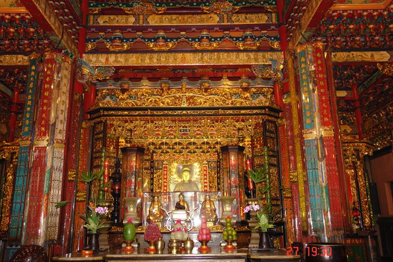 chùa Long Sơn Tự Đài Loan