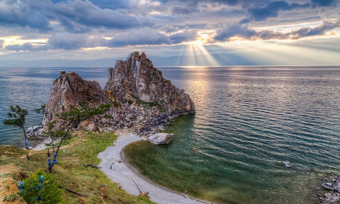 thăm hồ Baikal
