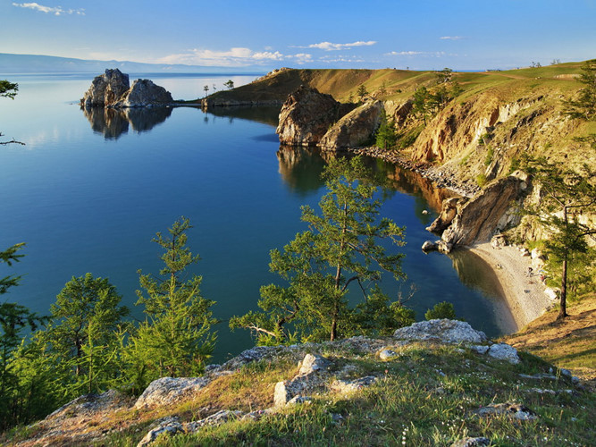 Khám phá vẻ đẹp của hồ Baikal Nga