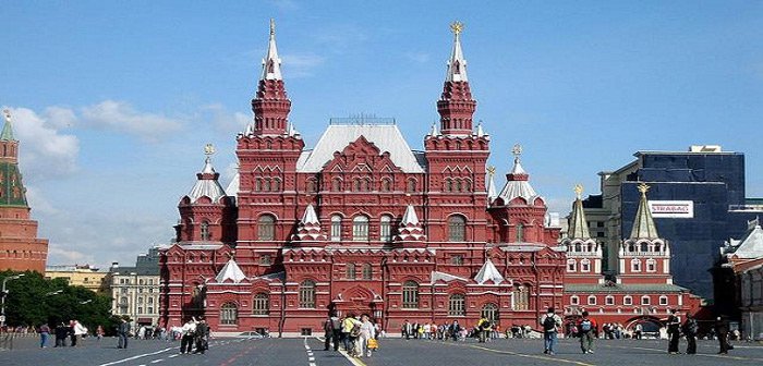 Tham quan Quảng Trường Đỏ khi đi du lịch nước Nga