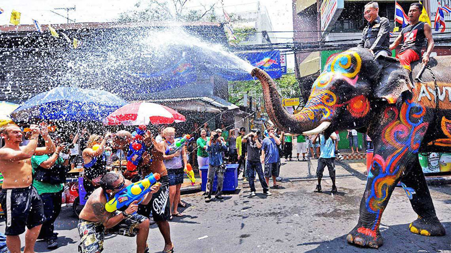 Nguồn gốc ra đời lễ hội té nước Thái Lan