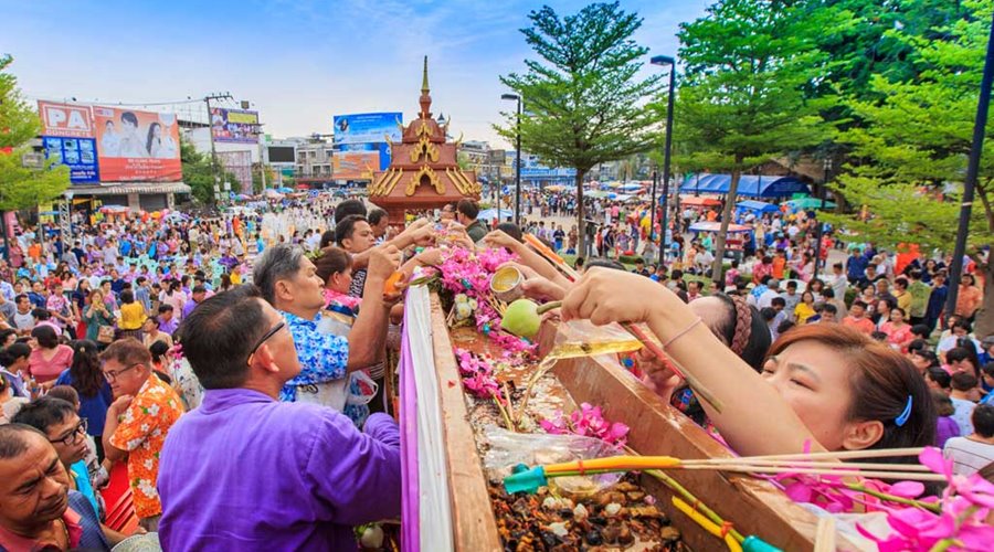  Lễ hội Songkran tại thủ đô Bangkok
