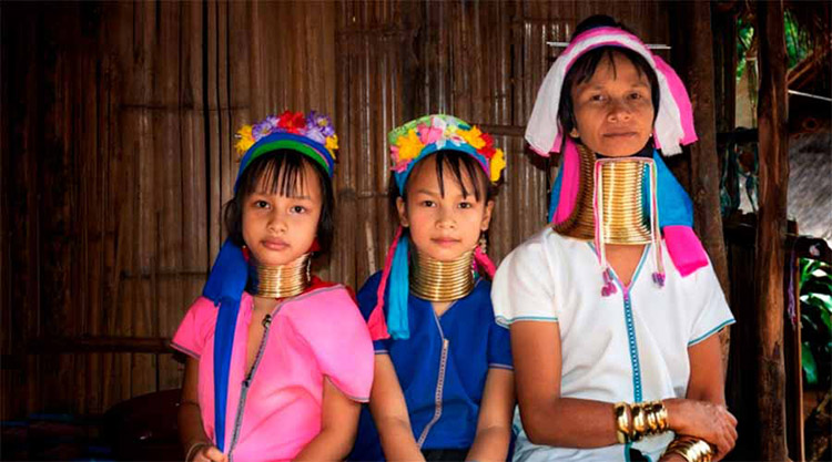 Ngôi làng du lịch “cổ dài” Long Neck Thái Lan