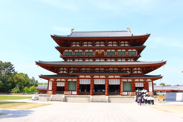 Đền Yakushi-ji