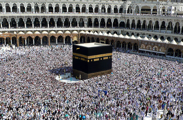 Hình ảnh các tín đồ đang hành lễ tại Thánh địa Mecca