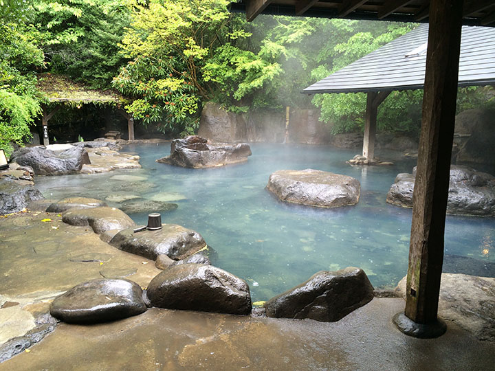 tắm Onsen khi đi du lịch Nhật Bản