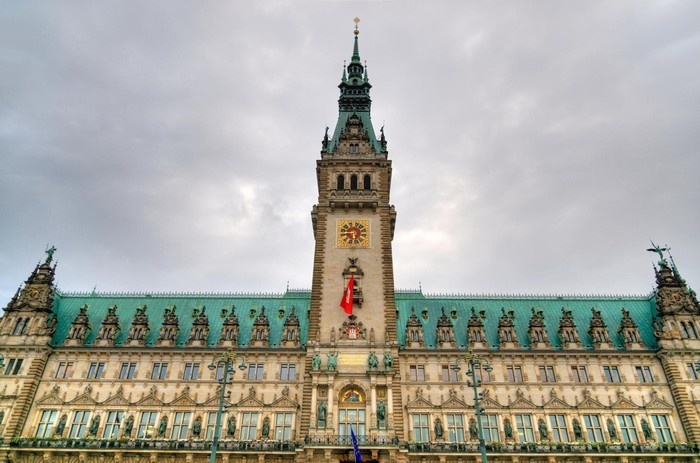 Quang cảnh Tòa thị chính ở Hamburg 