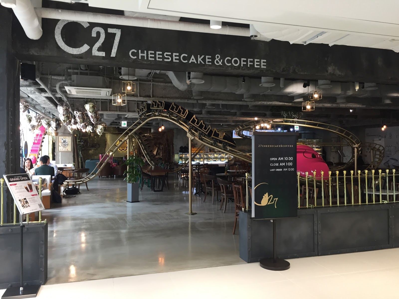 C27 cheese cake coffee