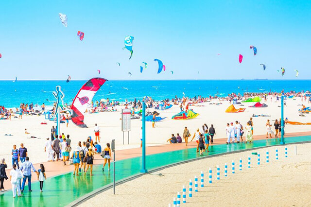 Kite Beach là nơi thả diều yêu thích của người dân Dubai và du khách