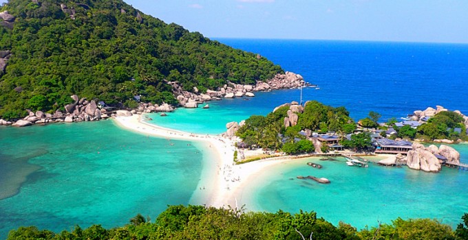 Ghé thăm hòn đảo Koh Nang Yuan khi đi tour Thái Lan