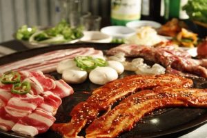 Hướng dẫn cách ăn thịt nướng Hàn Quốc
