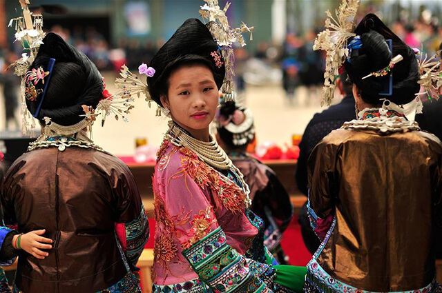Vào mùa xuân Quý Châu có rất nhiều hoạt động văn hóa, lễ hội đặc sắc của các dân Vào mùa xuân Quý Châu có rất nhiều hoạt động văn hóa, lễ hội đặc sắc của các dân tộc thiểu sốtộc thiểu số
