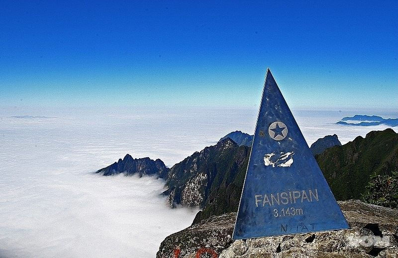 Fansipan - Đỉnh núi cao 3.148m