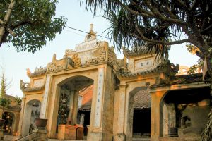 Đền Độc Cước – Điểm du lịch tâm linh nổi tiếng ở Sầm Sơn
